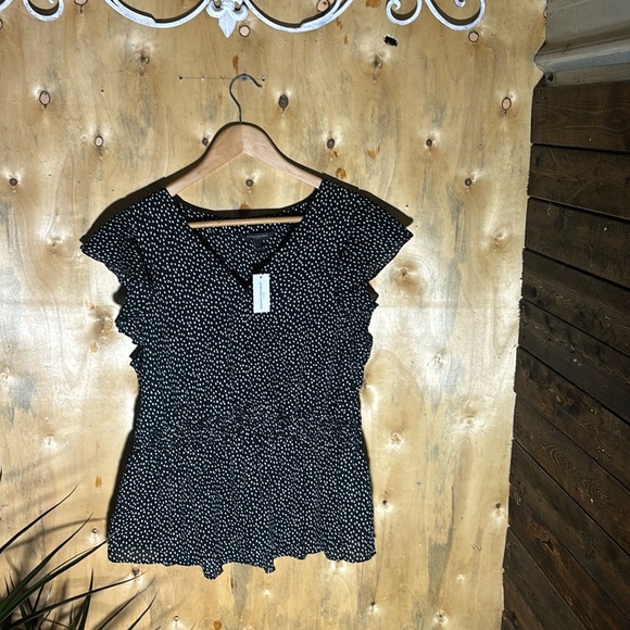 Banana Republic Smocked waist flutter blouse - Picture 1 of 7